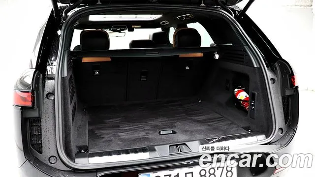 Land Rover Range Rover Sport Generation 3 — Фото автомобиля 10