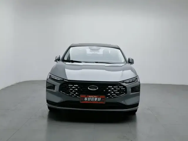 Ford Mondeo — Фото автомобиля 3