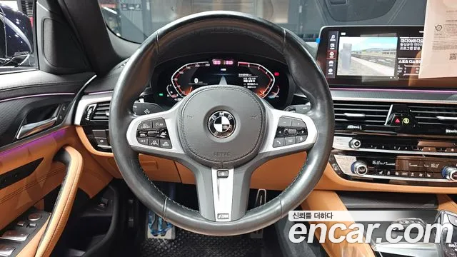 BMW 5 Series G30 — Фото автомобиля 19