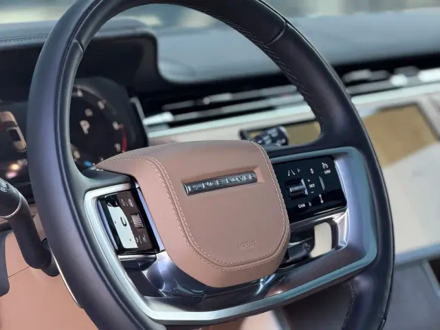 Land Rover Range Rover — Фото автомобиля 11