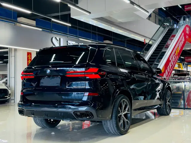 BMW X5 — Фото автомобиля 18