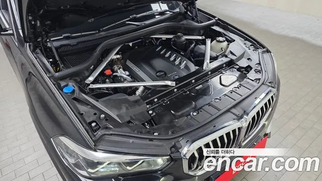BMW X5 — Фото автомобиля 6