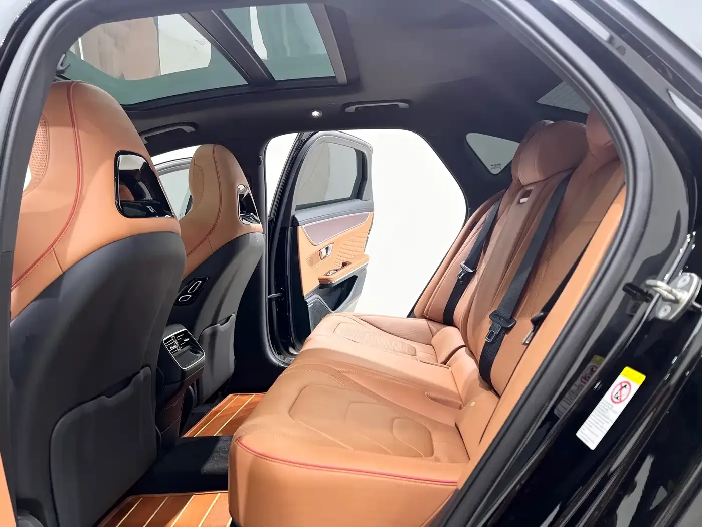 BYD Han 2022 DM-p 202KM AWD Flagship — Фото автомобиля 8