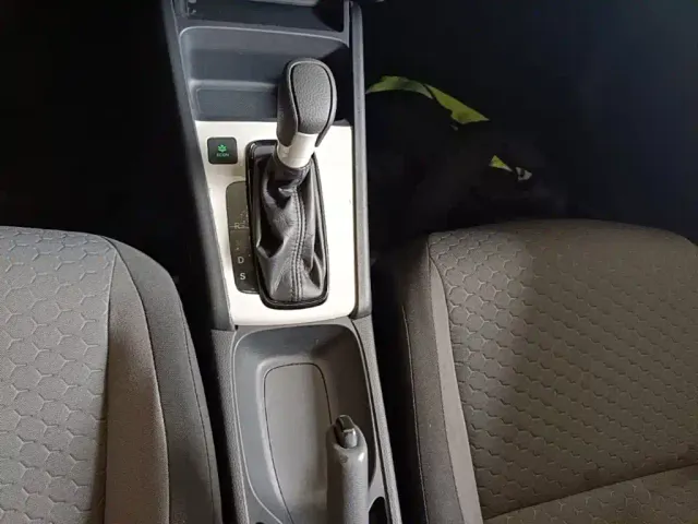 Honda Fit — Фото автомобиля 13