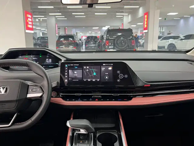 Changan CS55 Plus — Фото автомобиля 11