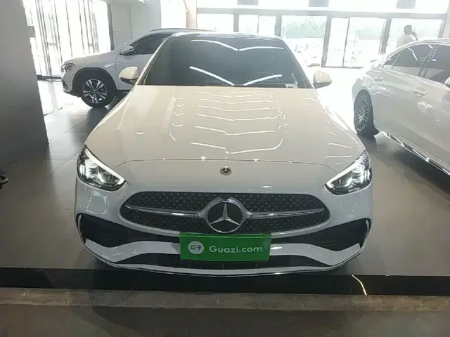 Mercedes-Benz C-Class — Фото автомобиля 2