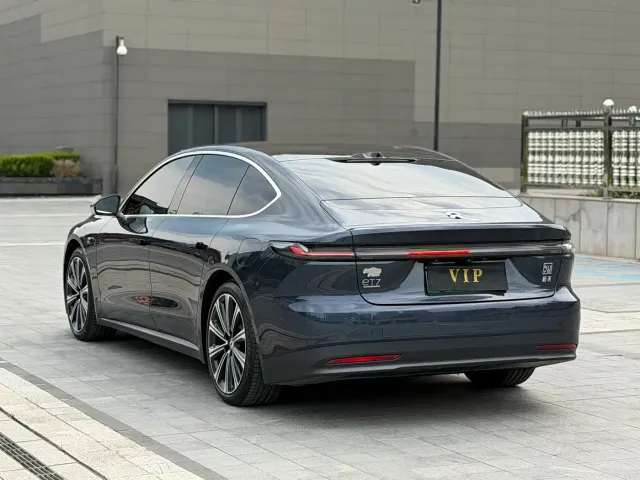 NIO NIO ET7 2024 75kWh Executive Edition — Фото автомобиля 6