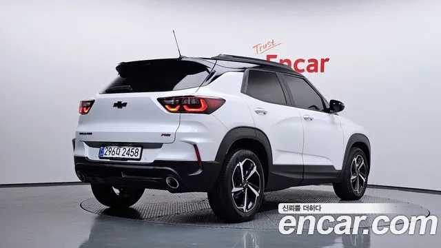 Chevrolet Trailblazer — Фото автомобиля 2