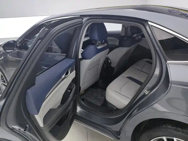 Geely Xingrui — Фото автомобиля 11