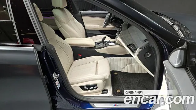 BMW Gran Turismo — Фото автомобиля 11