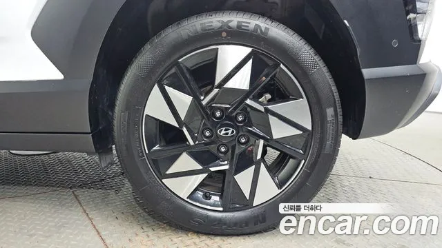 Hyundai Kona — Фото автомобиля 6