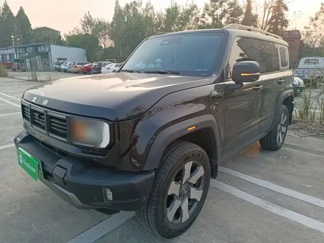 Фотография автомобиля — BAIC BJ40