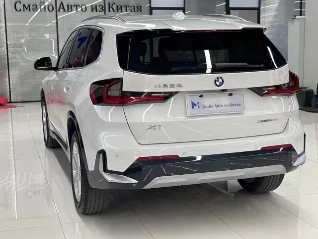 BMW X1 — Фото автомобиля 4