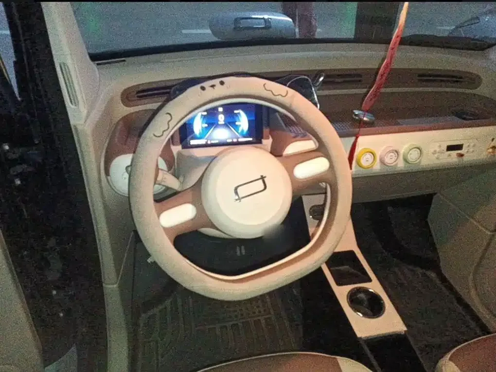 Besturn Bestune Pony 2026 222km Shining Horse — Фото автомобиля 12
