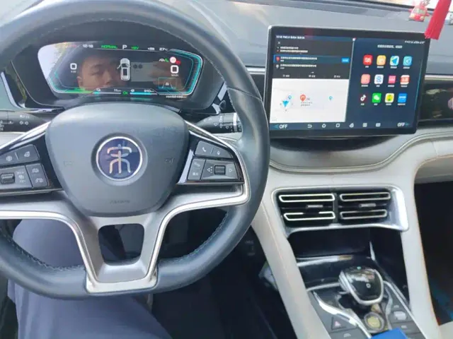 BYD Song PLUS — Фото автомобиля 12