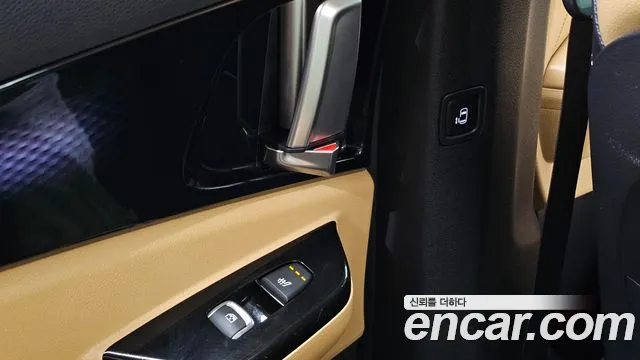 Kia Canival Carnival 4 поколение Дизель 9 мест Signature — Фото автомобиля 25