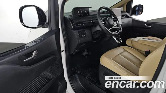 Hyundai Staria — Фото автомобиля 15