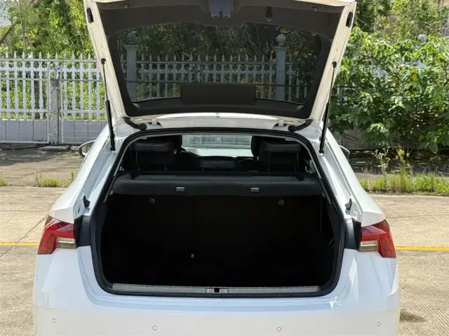 Skoda Octavia — Фото автомобиля 10