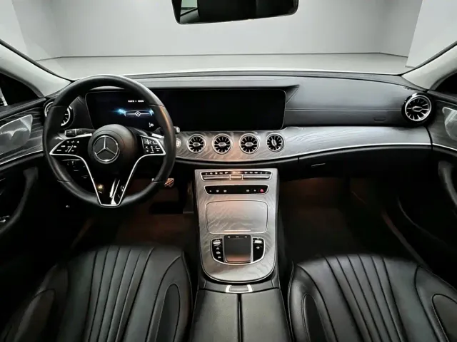 Mercedes-Benz CLS-Class — Фото автомобиля 4