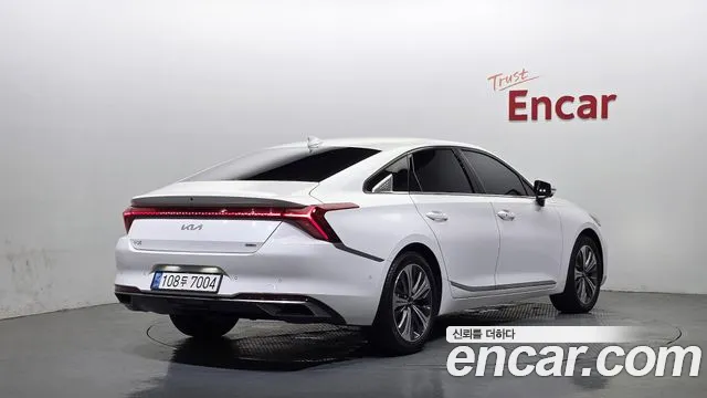 Kia K8 Signature — Фото автомобиля 2