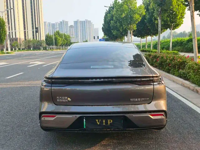 Geely Galaxy Xingyao 8 — Фото автомобиля 12