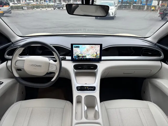 Geely Starry Wish — Фото автомобиля 5