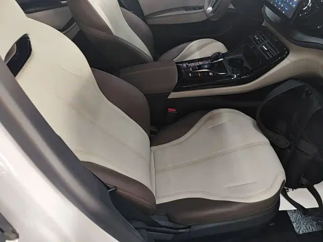 BYD Qin PLUS — Фото автомобиля 24