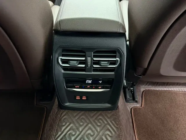 BMW 3 Series — Фото автомобиля 14