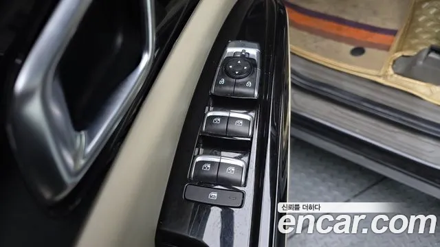 Kia Canival Carnival 4 поколение Бензин 7 мест Noblesse — Фото автомобиля 14