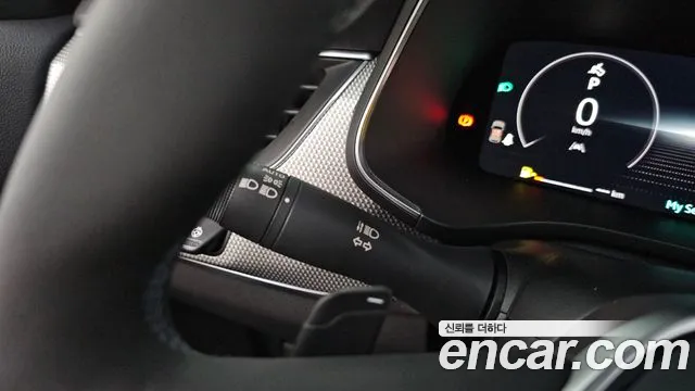 Renault-KoreaSamsung Arkana Arkana 1.6 GTe Iconic — Фото автомобиля 28