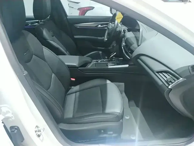 Cadillac CT5 — Фото автомобиля 24