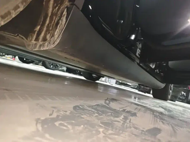 Tesla Model Y — Фото автомобиля 20