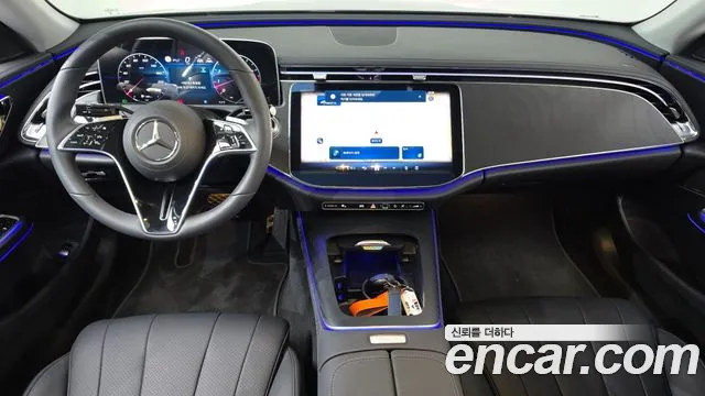 Mercedes-Benz E-Class W214 — Фото автомобиля 10