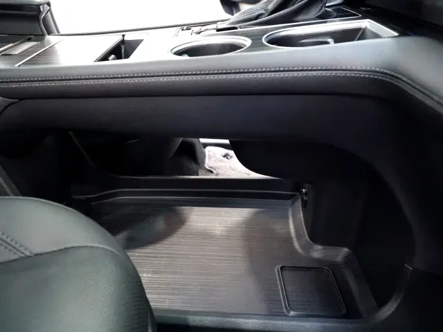 Toyota Sienna — Фото автомобиля 17