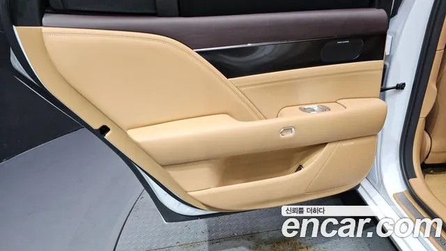 Genesis G90 RS4 — Фото автомобиля 14