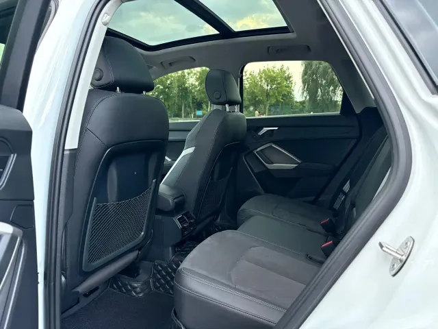 Audi Q3 — Фото автомобиля 12