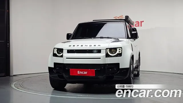 Land Rover Defender — Фото автомобиля 3
