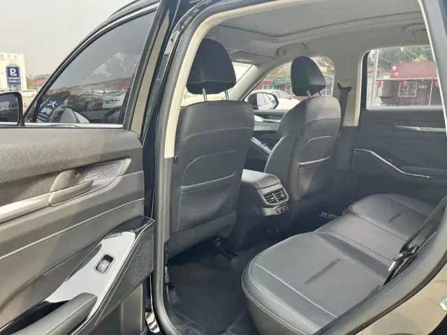 Haval H6 — Фото автомобиля 13