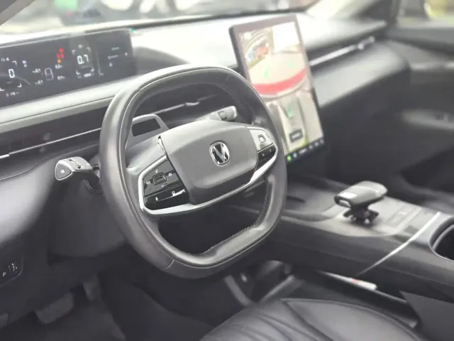 Changan Lamore — Фото автомобиля 9