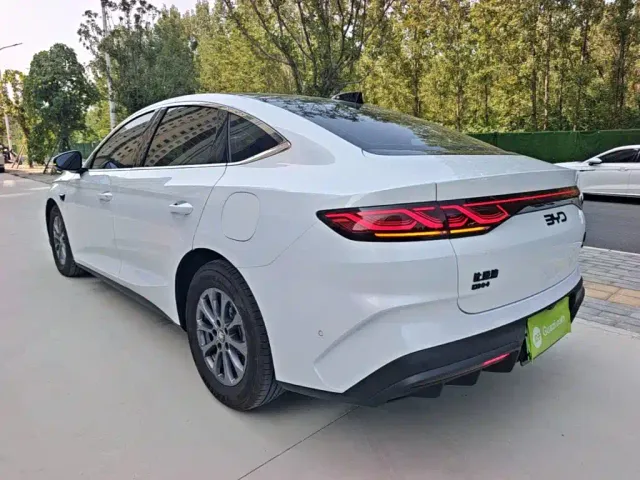 BYD Qin L — Фото автомобиля 4