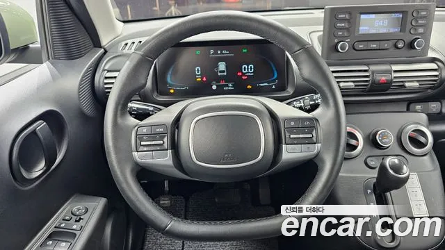 Hyundai Casper — Фото автомобиля 19