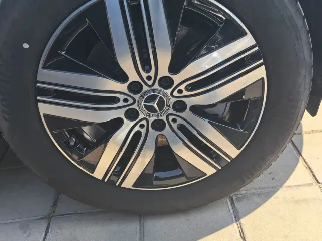 Mercedes-Benz EQA — Фото автомобиля 5