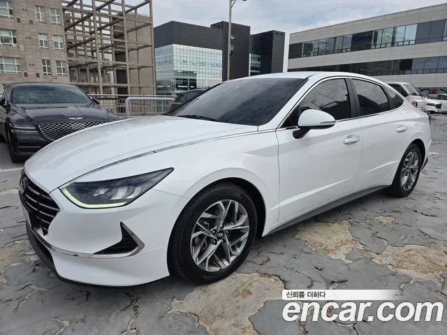 Фотография автомобиля — Hyundai Sonata DN8