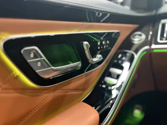 Mercedes-Benz Maybach S-Class — Фото автомобиля 18