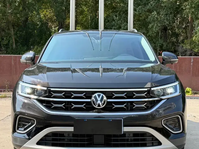 Volkswagen Tayron — Фото автомобиля 2