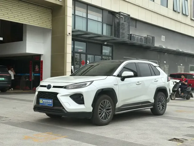 Фотография автомобиля — Toyota Wildlander