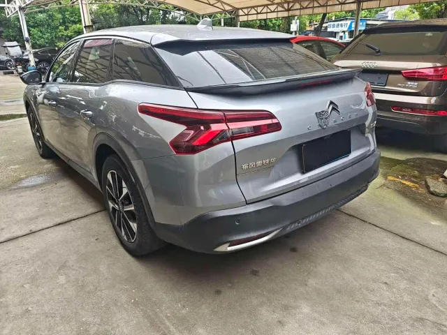 Citroen C5 X — Фото автомобиля 10