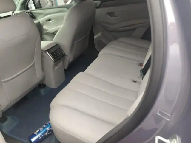 BYD Song Ultra — Фото автомобиля 11