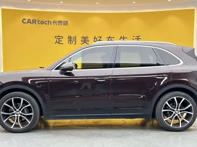 Porsche Cayenne — Фото автомобиля 6