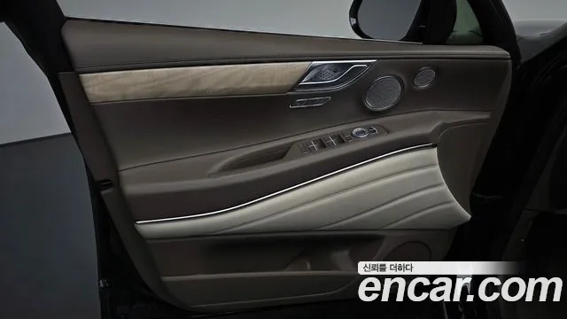 Genesis GV80 — Фото автомобиля 13